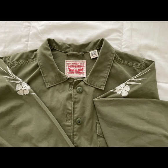 LEVI’s Army Green jacket - Picture 2 of 3